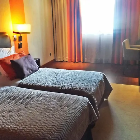 H2otel Congress & Medical