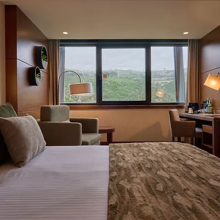 H2otel Congress & Medical 4*