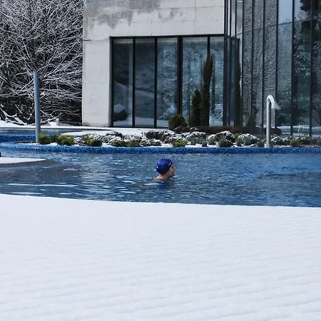 H2otel Congress & Medical 4*